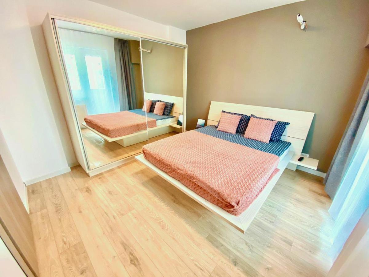 Mega Rossa Residence Бухарест Экстерьер фото